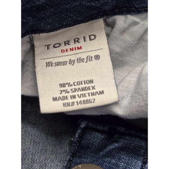 Torrid Denim Jeans Womens Size 18  Graphic Print Girlfriend Skinny Leg - Picture 6 of 7